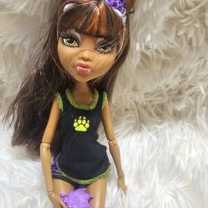 Monster High G1 Dead Tired Clawdeen Wolf (OOB) Wave 2 by Mattel 2012